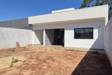 Casa &agrave; venda - 135m&sup2; - JD Ouro Branco 