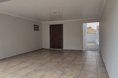 Casa &agrave; venda - 195m&sup2; - JD Progresso 