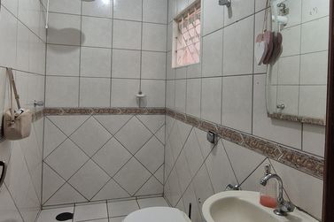 Casa &agrave; venda - 132m&sup2; - Pr&oacute;xima Col&eacute;gio Estadual 