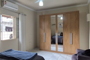 Casa &agrave; venda - 132m&sup2; - Pr&oacute;xima Col&eacute;gio Estadual 
