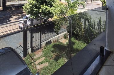 Casa &agrave; venda - 260m&sup2; - Jardim Ibirapuera 