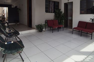 Casa &agrave; venda - 200m&sup2; - Centro