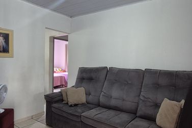 Casa &agrave; venda - 200m&sup2; - Centro