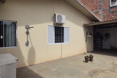 Casa &agrave; venda - 260m&sup2; - Centro