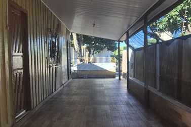 Casa &agrave; venda - 140m&sup2; - Jardim ipe