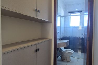 Sobrado &agrave; venda - 170m&sup2; - JD OURO BRANCO