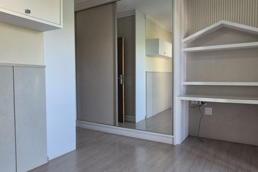 Sobrado &agrave; venda - 170m&sup2; - JD OURO BRANCO