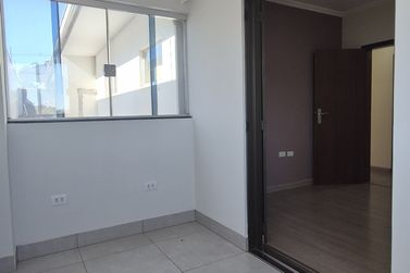 Sobrado &agrave; venda - 170m&sup2; - JD OURO BRANCO