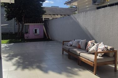 Casa &agrave; venda - 207m&sup2; - Centro