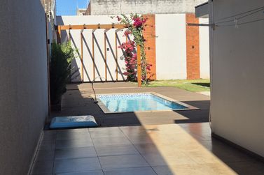 Casa &agrave; venda - 186m&sup2; - Jd Monte Cristo 