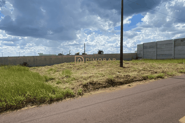 Terreno &agrave; venda - 300m&sup2; - Jardim Santos Dumont