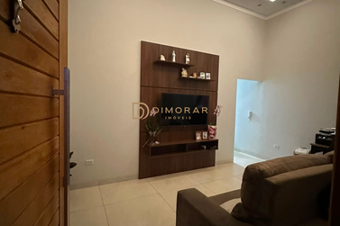 Casa &agrave; venda - 122m&sup2; - Jardim Santos Dumont