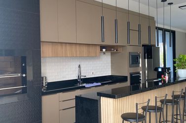 Casa para alugar - 208m&sup2; - Jardim Santos Dumont