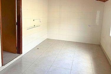Casa para alugar - 100m&sup2; - Vila Oper&aacute;ria 
