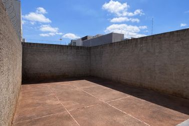 Casa &agrave; venda - 70m&sup2; - Jardim das Na&ccedil;&otilde;es