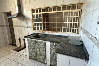 Apartamento para alugar - 50m&sup2; - Centro