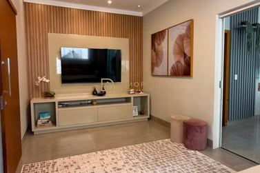 Sobrado &agrave; venda - 207m&sup2; - Centro