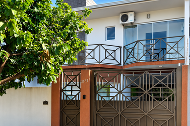 Sobrado &agrave; venda - 170m&sup2; - JD OURO BRANCO