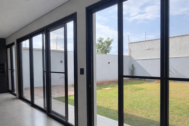 Casa &agrave; venda - 247m&sup2; - Prox mercado camilo