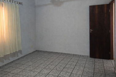 Casa &agrave; venda - 220m&sup2; - Jardim Igua&ccedil;u 