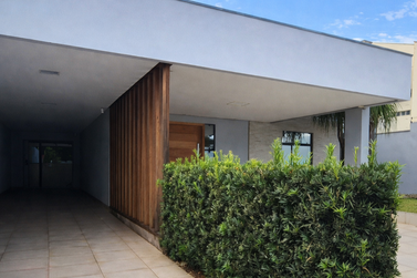 Casa &agrave; venda - 247m&sup2; - Prox mercado camilo