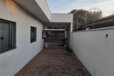 Casa &agrave; venda - 120m&sup2; - jardim Novo Horizonte