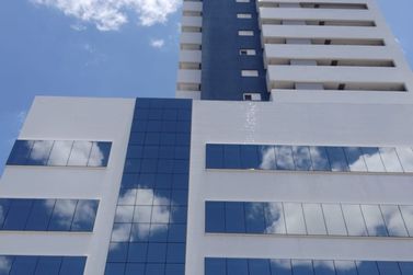 Apartamento &agrave; venda - 74m&sup2; - Edif&iacute;cio Meridian 