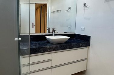 Apartamento &agrave; venda - 164m&sup2; - Centro