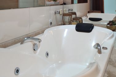 Casa &agrave; venda - 220m&sup2; - Pr&oacute;x Restaurante Dallmann