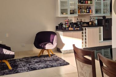 Casa &agrave; venda - 150m&sup2; - Centro