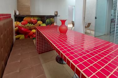 Casa &agrave; venda - 324m&sup2; - Centro