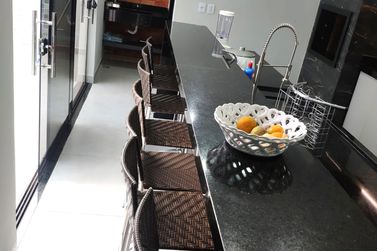Casa &agrave; venda - 230m&sup2; - Pr&oacute;ximo ao Mufatto