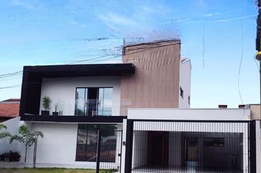 Casa &agrave; venda - 230m&sup2; - Pr&oacute;ximo ao Mufatto