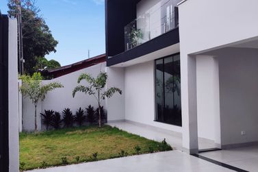 Casa &agrave; venda - 230m&sup2; - Pr&oacute;ximo ao Mufatto