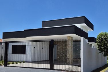 Casa &agrave; venda - 143m&sup2; - Centro