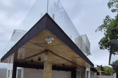 Casa &agrave; venda - 300m&sup2; - JD Ouro Branco 