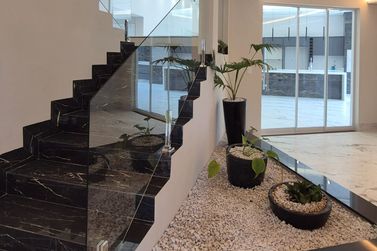 Casa &agrave; venda - 300m&sup2; - JD Ouro Branco 