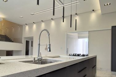 Casa &agrave; venda - 300m&sup2; - JD Ouro Branco 