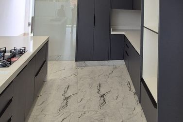 Casa &agrave; venda - 300m&sup2; - JD Ouro Branco 