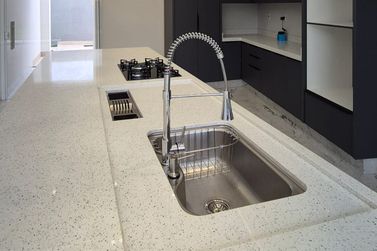 Casa &agrave; venda - 300m&sup2; - JD Ouro Branco 
