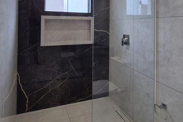 Casa &agrave; venda - 300m&sup2; - JD Ouro Branco 