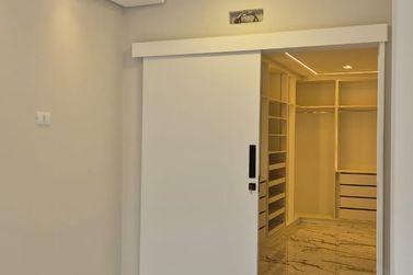 Casa &agrave; venda - 300m&sup2; - JD Ouro Branco 
