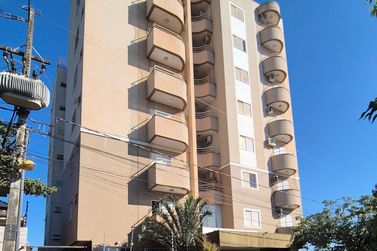 Apartamento &agrave; venda - 95m&sup2; - Edificio Madrid 