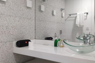 Apartamento &agrave; venda - 220m&sup2; - Centro