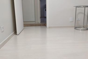 Apartamento &agrave; venda - 220m&sup2; - Centro