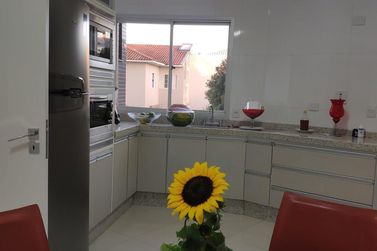 Apartamento &agrave; venda - 220m&sup2; - Centro