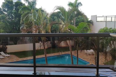 Apartamento &agrave; venda - 220m&sup2; - Centro