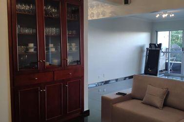 Apartamento &agrave; venda - 220m&sup2; - Centro