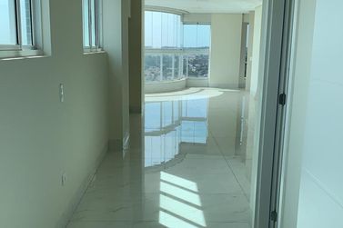Apartamento &agrave; venda - 164m&sup2; - Centro