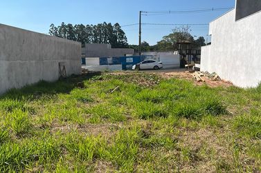 Terreno &agrave; venda - 345m&sup2; - Royal Park